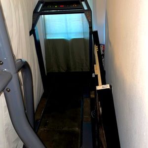 I’m selling a treadmill for $210 ,free shipping need gone ASP  , work perfectly